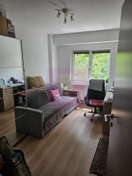 Apartament 3 camere  Lacul Tei